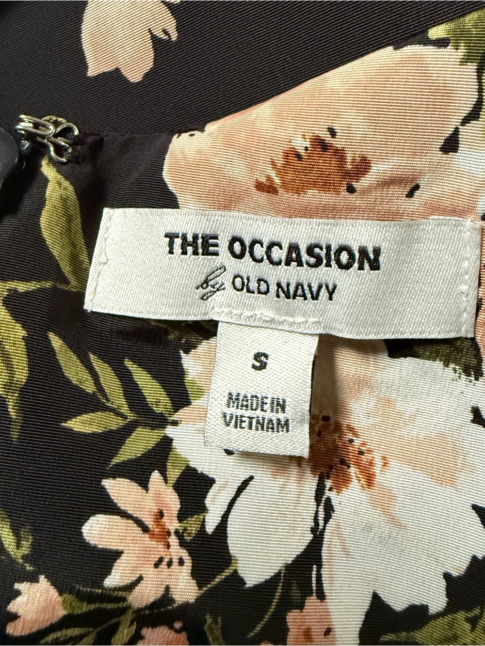 NWOT Small Old Navy Floral Occasion Dress | Wedding Guest Dress | Spring Dress - Picture 3 of 13